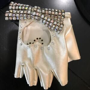 Faux leather sequins-bow  glove